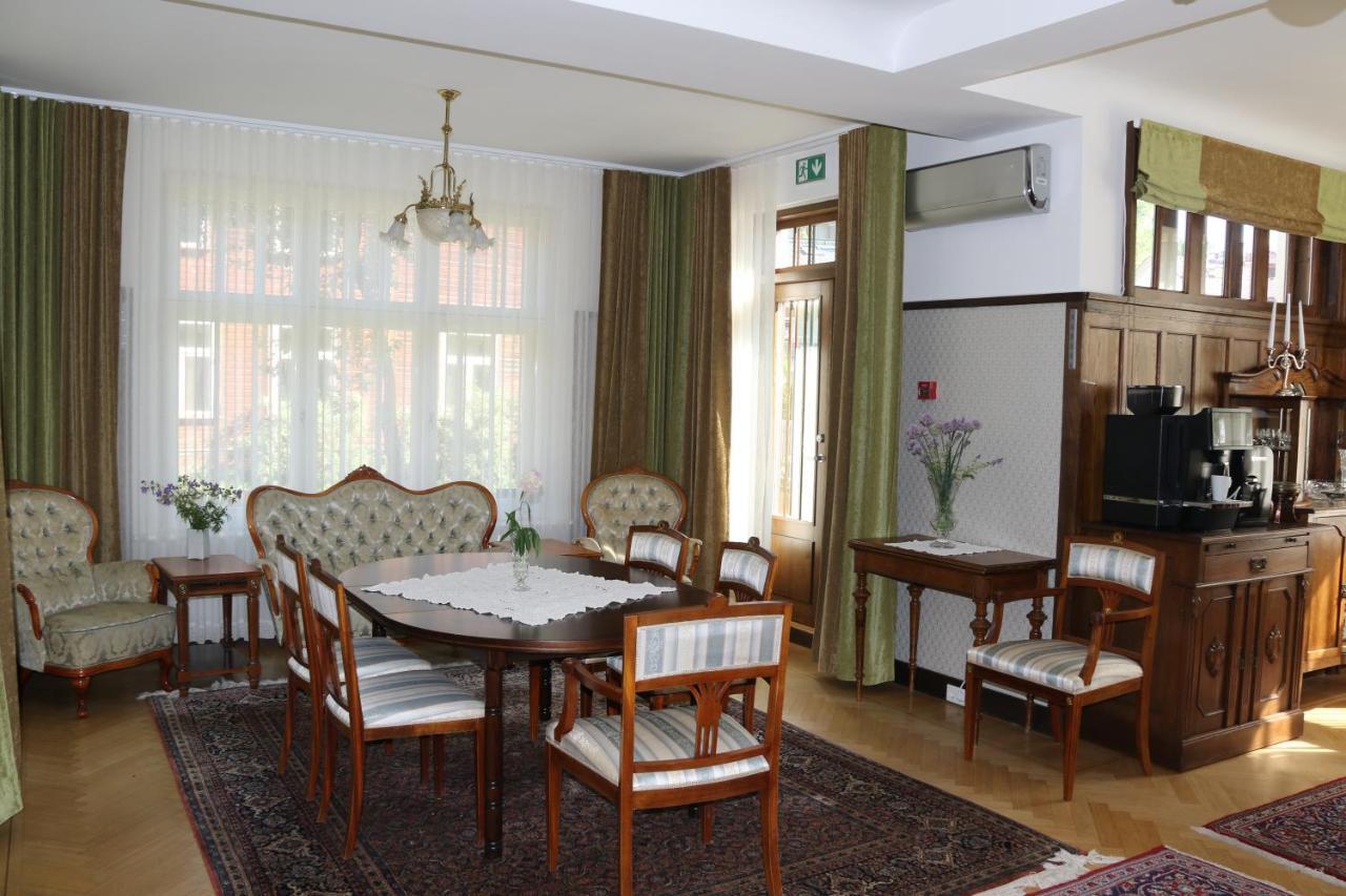 Villa Meri Пярну Экстерьер фото